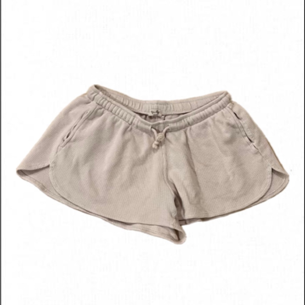 Brandy Melville summer thermal shorts light pink waffle print